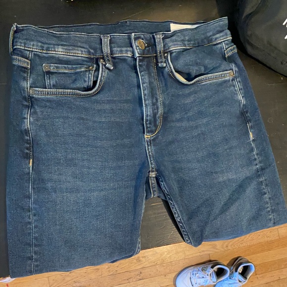 What - Picture 4 of 6